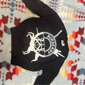 Black and white Burberry sweatshirt